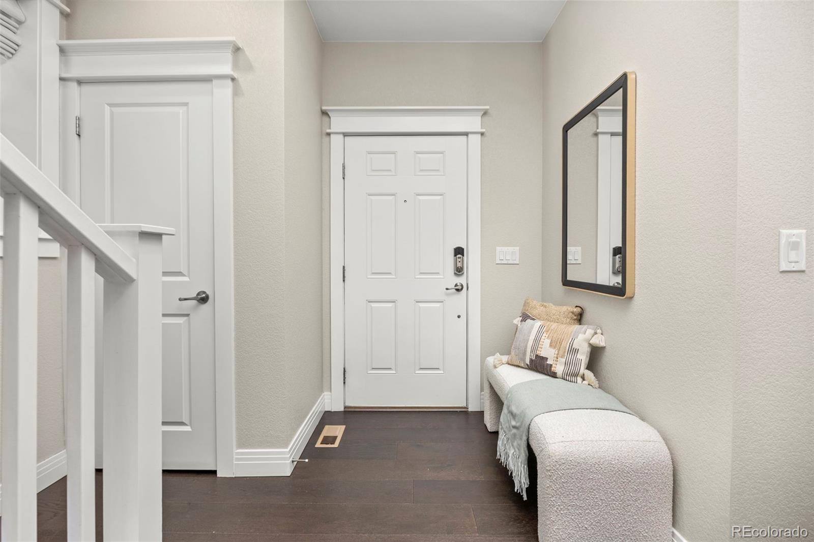 MLS Image #3 for 2567  kingston street,aurora, Colorado
