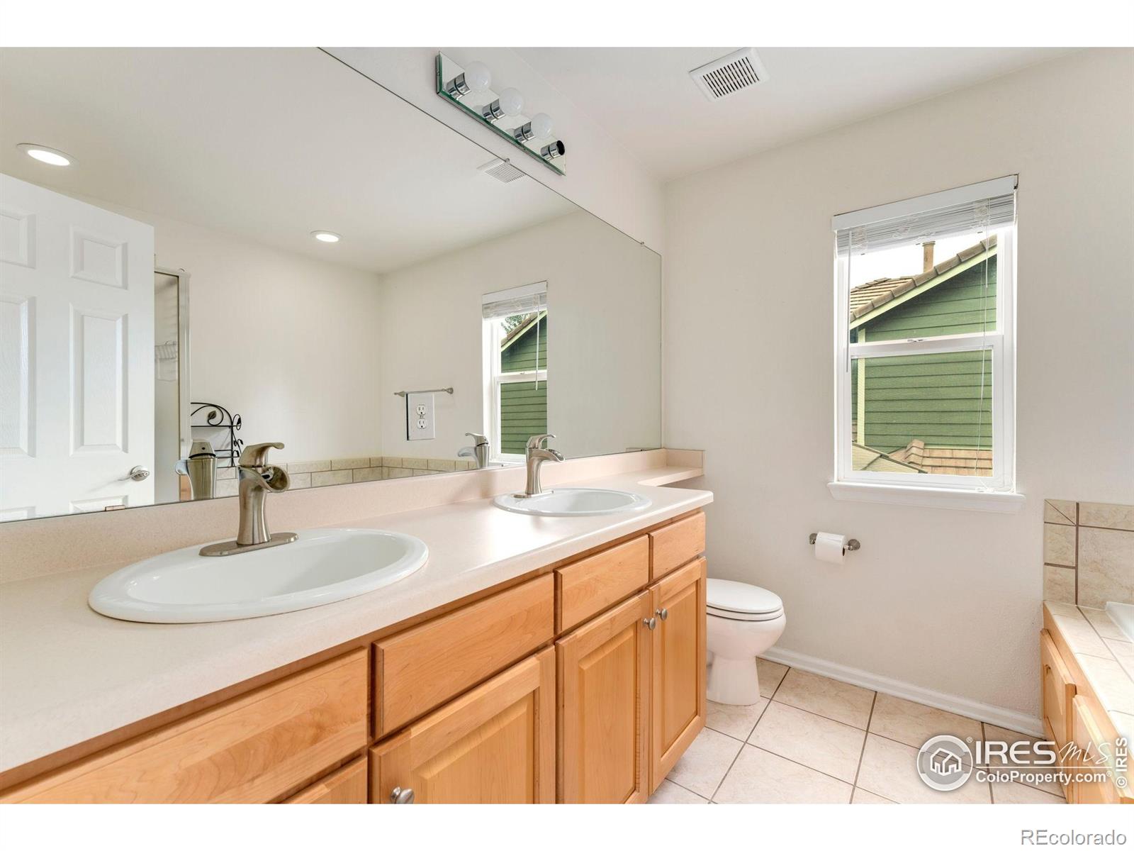 MLS Image #17 for 17132 e 104th way,commerce city, Colorado