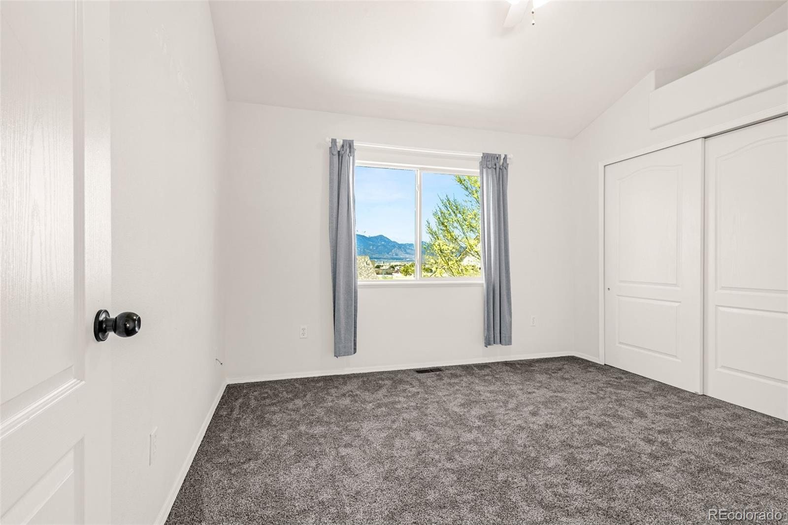 MLS Image #9 for 3260  tail spin drive,colorado springs, Colorado