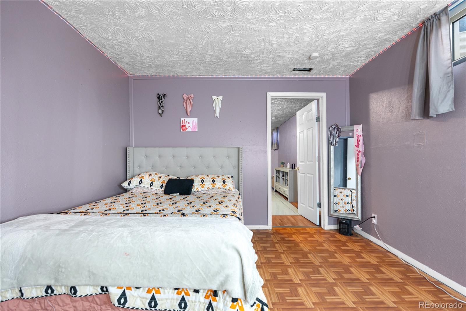 MLS Image #18 for 5563  blackhawk way,denver, Colorado