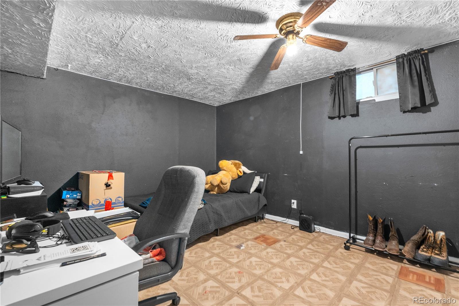 MLS Image #23 for 5563  blackhawk way,denver, Colorado