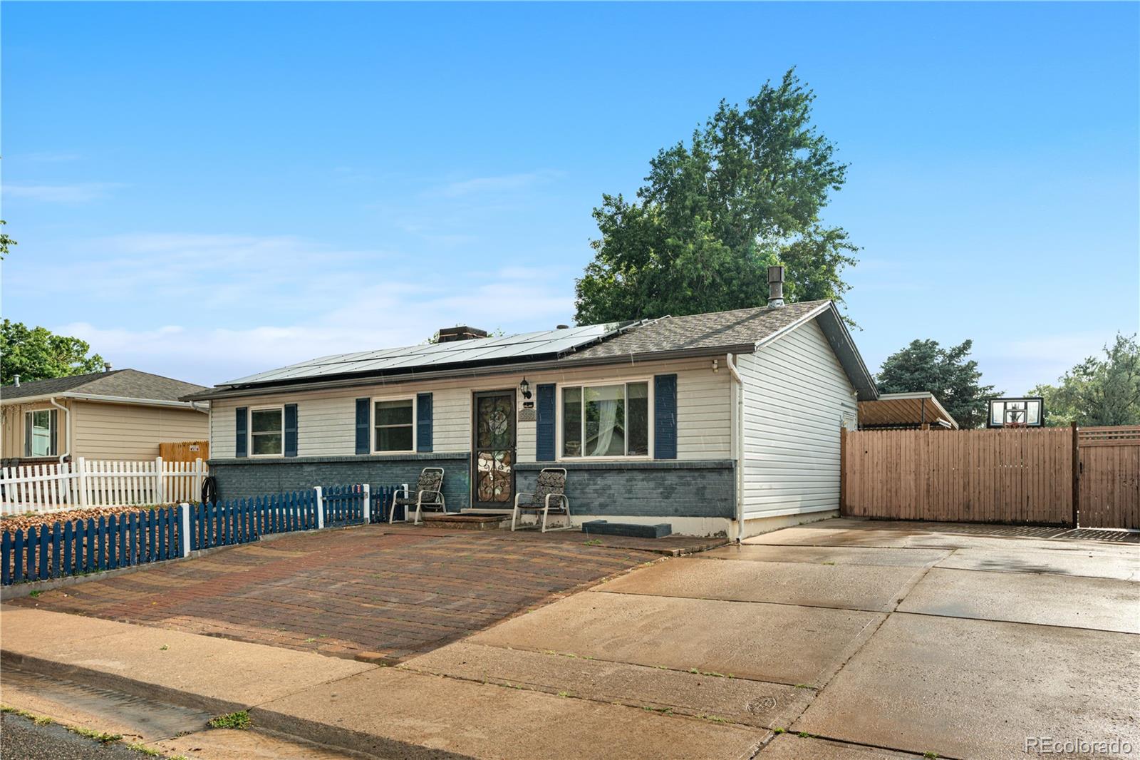 MLS Image #5 for 5563  blackhawk way,denver, Colorado