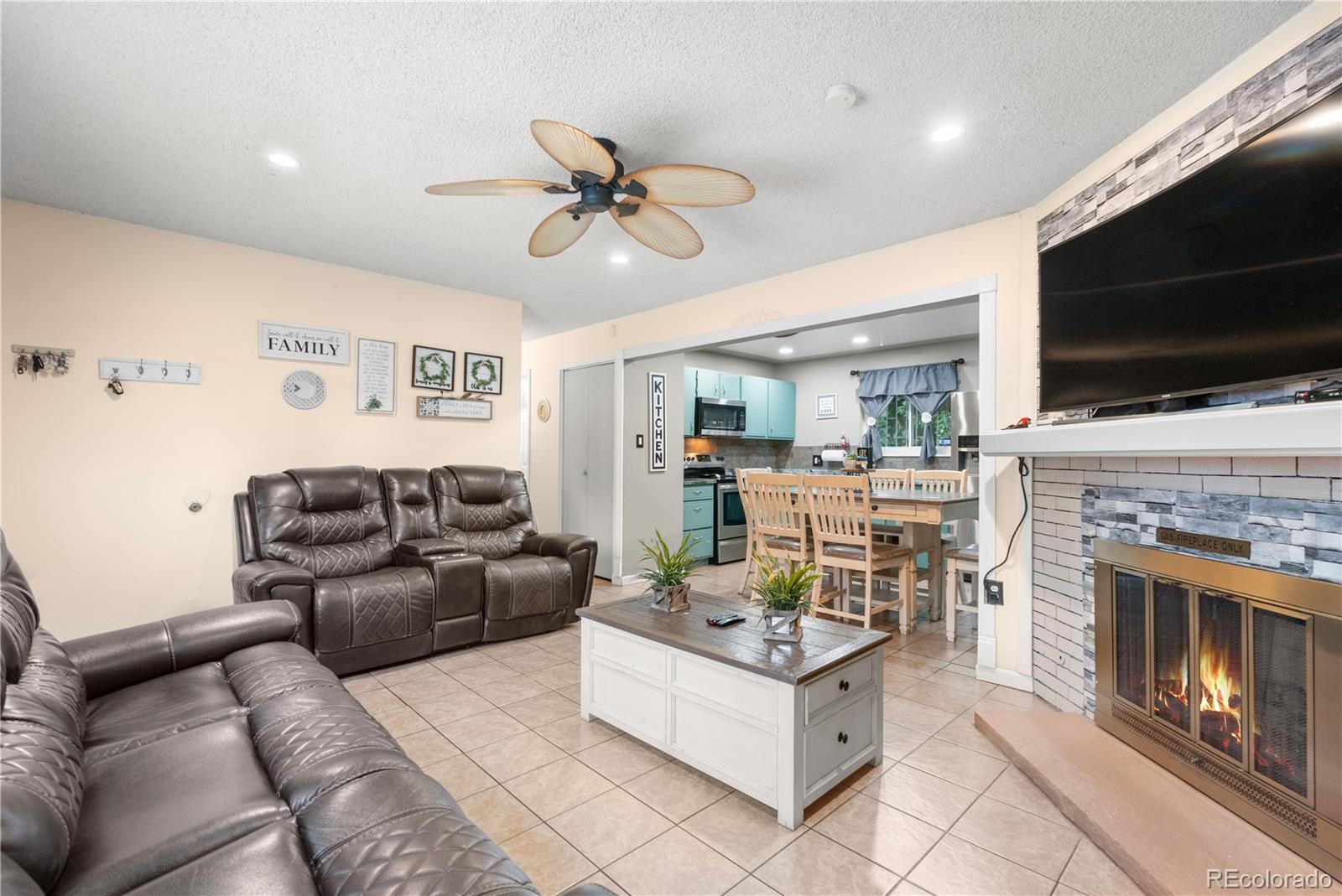 MLS Image #6 for 5563  blackhawk way,denver, Colorado