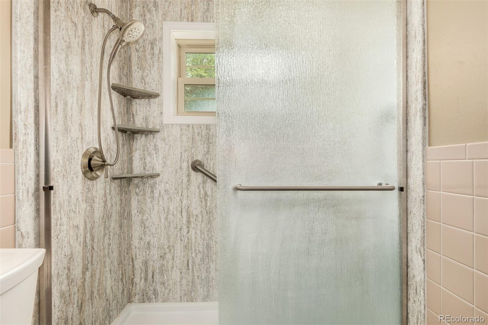 MLS Image #25 for 2718 s kendall way,denver, Colorado