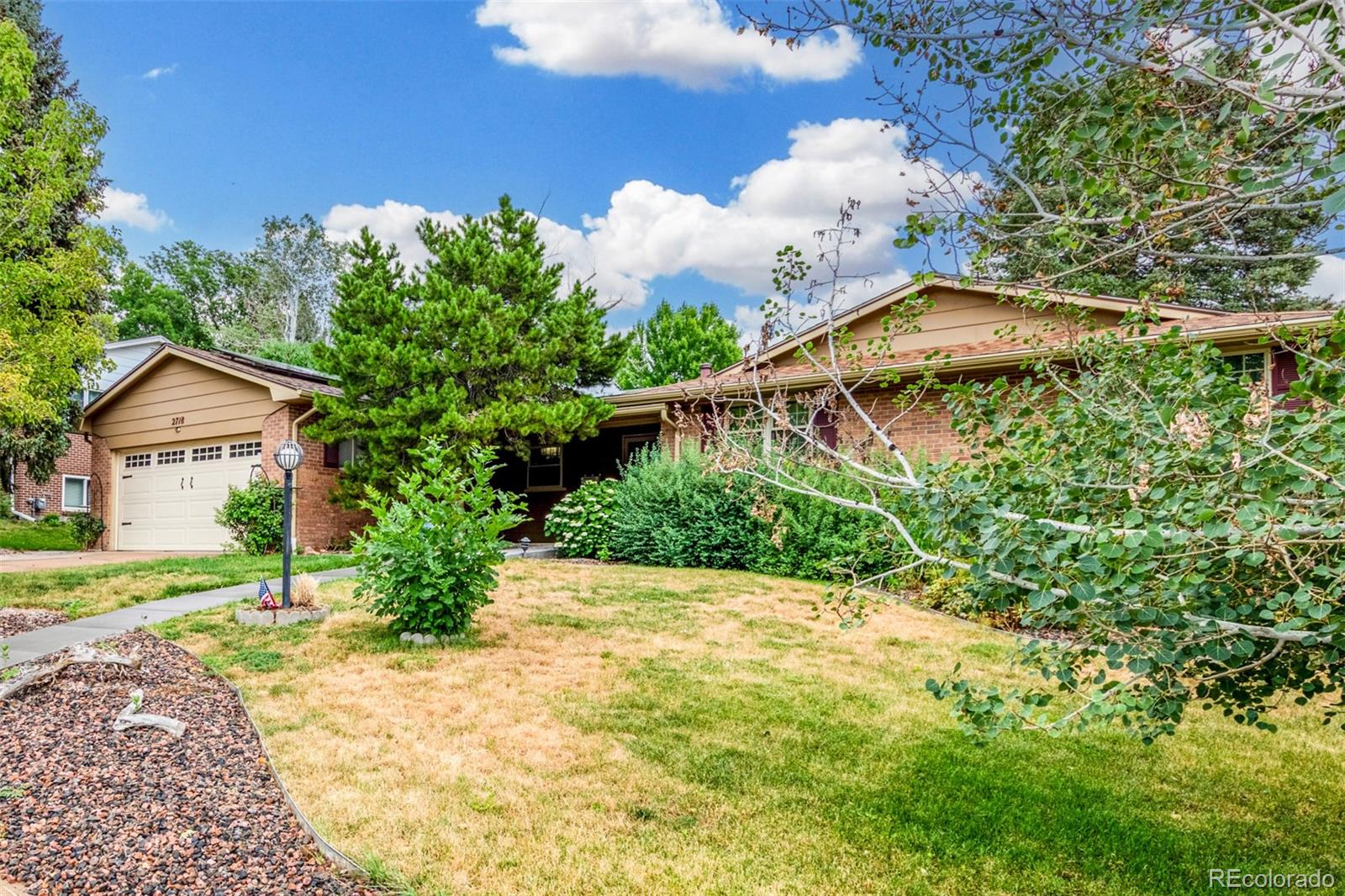 MLS Image #5 for 2718 s kendall way,denver, Colorado