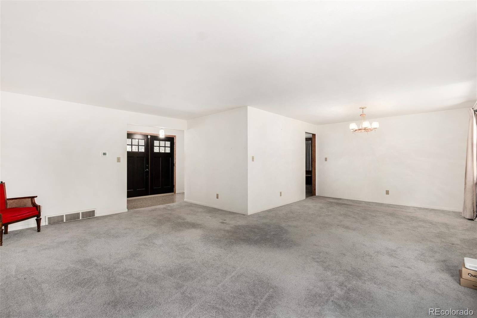 MLS Image #8 for 2718 s kendall way,denver, Colorado