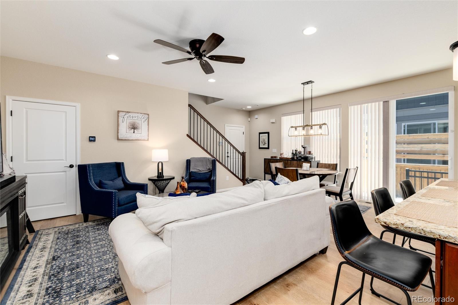 MLS Image #3 for 8186 e 53rd drive,denver, Colorado
