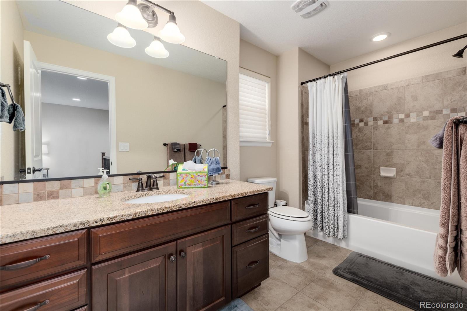 MLS Image #33 for 8186 e 53rd drive,denver, Colorado