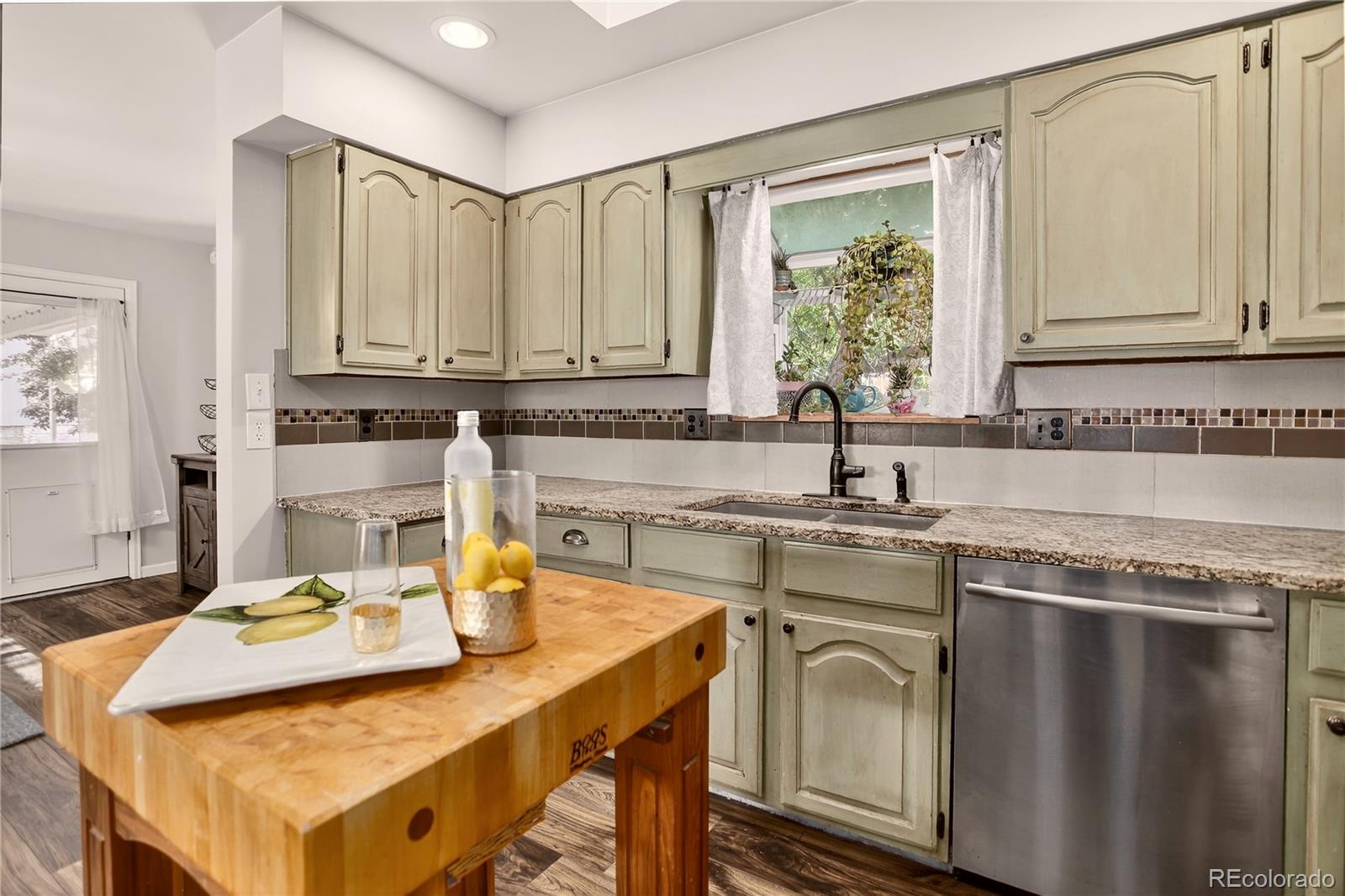 MLS Image #10 for 336  dawson drive,castle rock, Colorado