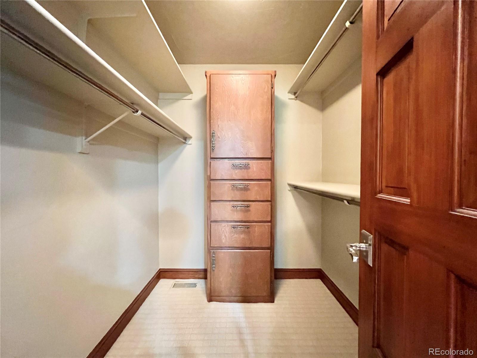 MLS Image #20 for 4625 s university boulevard,englewood, Colorado