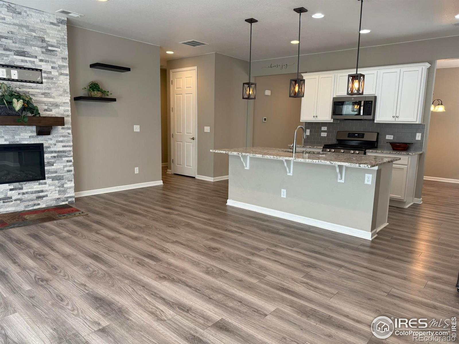 MLS Image #13 for 5536  bexley drive,windsor, Colorado