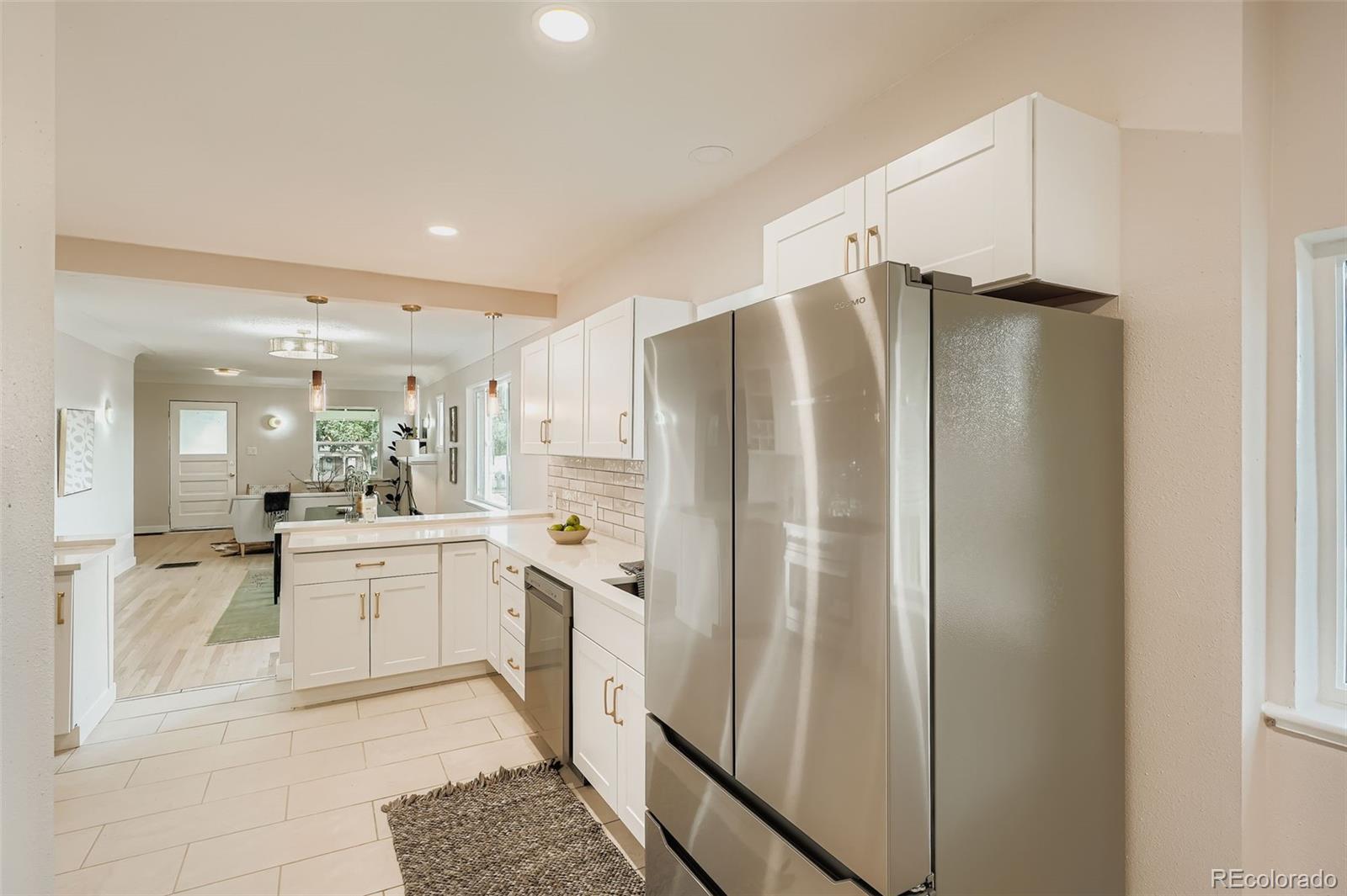 MLS Image #10 for 2558 n gilpin street,denver, Colorado