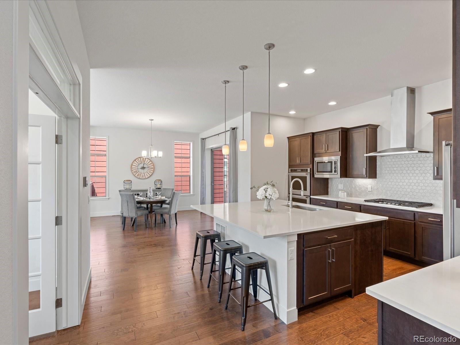MLS Image #15 for 10235 e 59th avenue,denver, Colorado