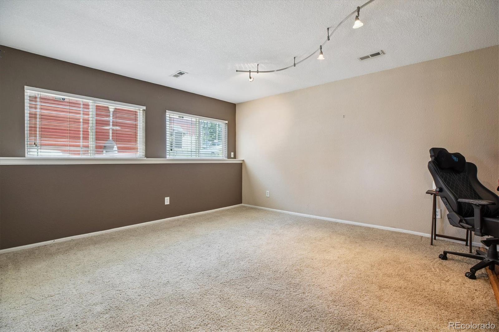 MLS Image #13 for 19061 e oxford drive,aurora, Colorado