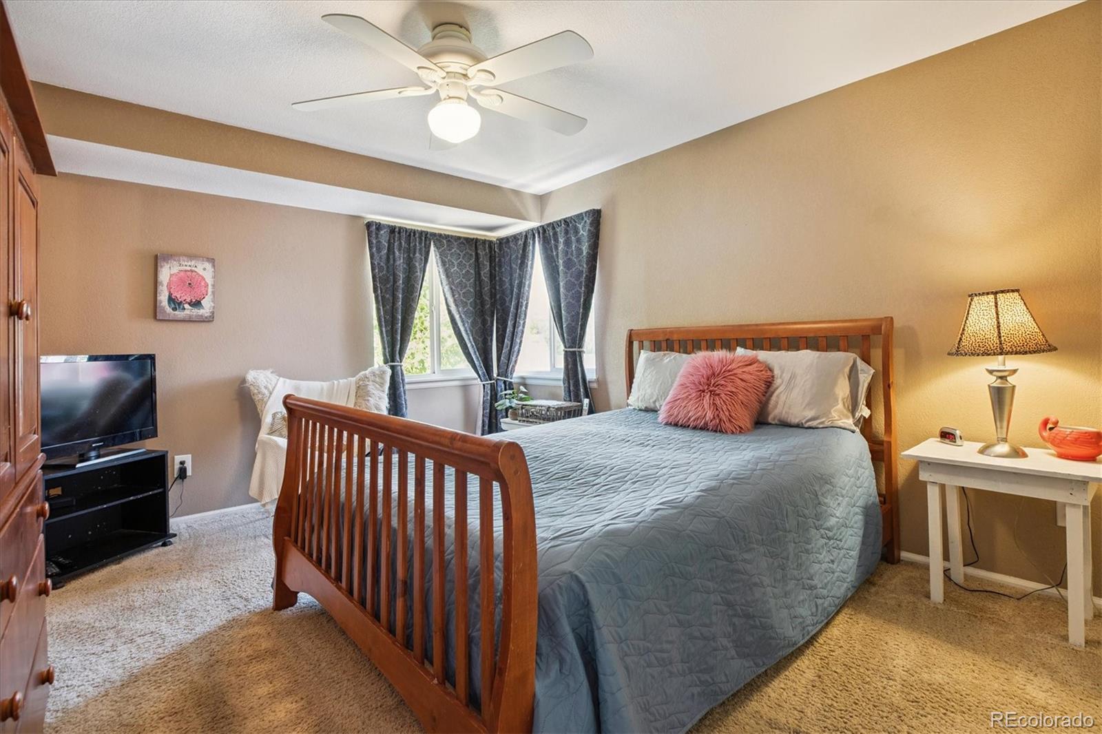 MLS Image #9 for 19061 e oxford drive,aurora, Colorado