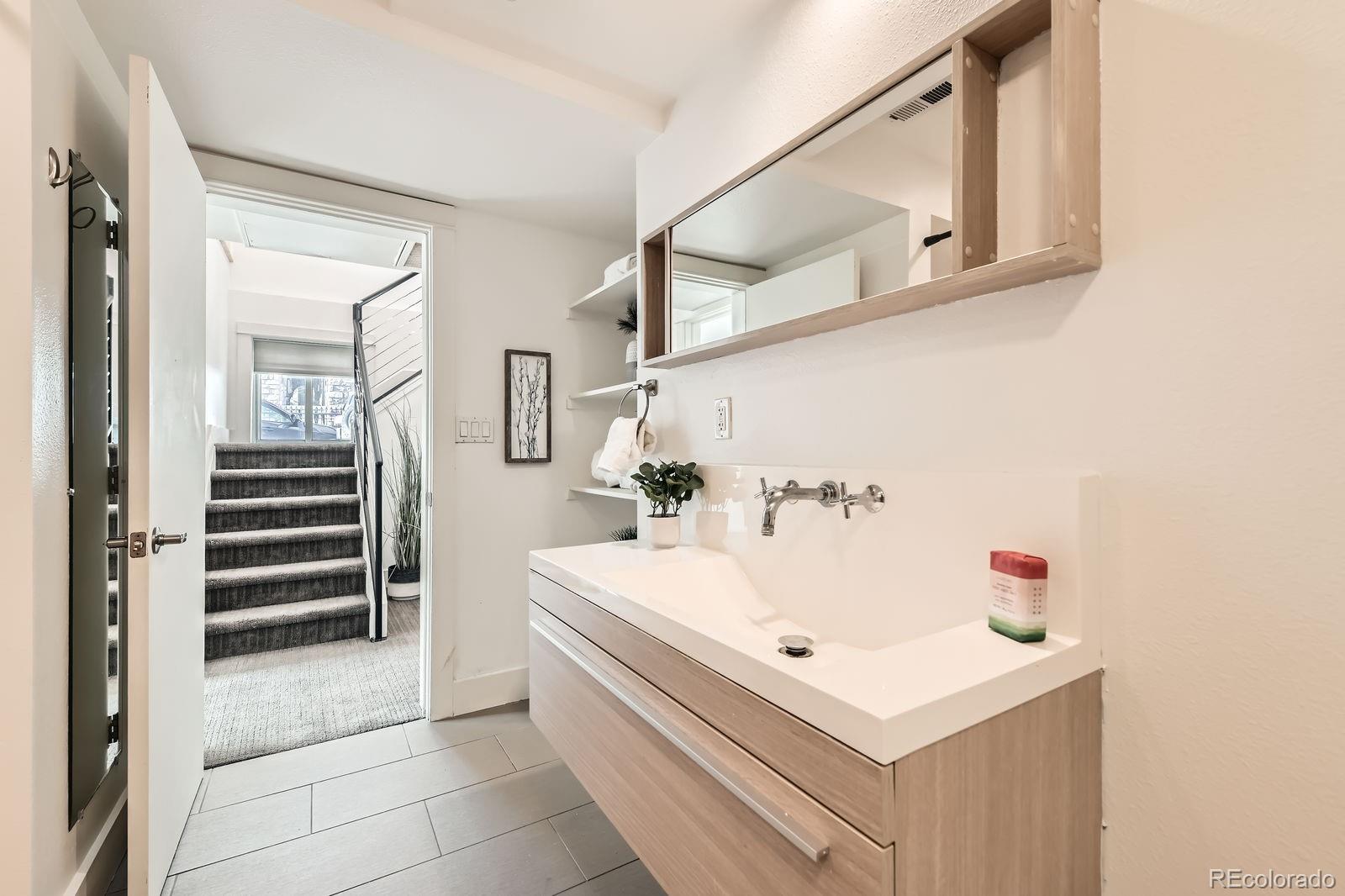 MLS Image #19 for 2837  vallejo street 102,denver, Colorado