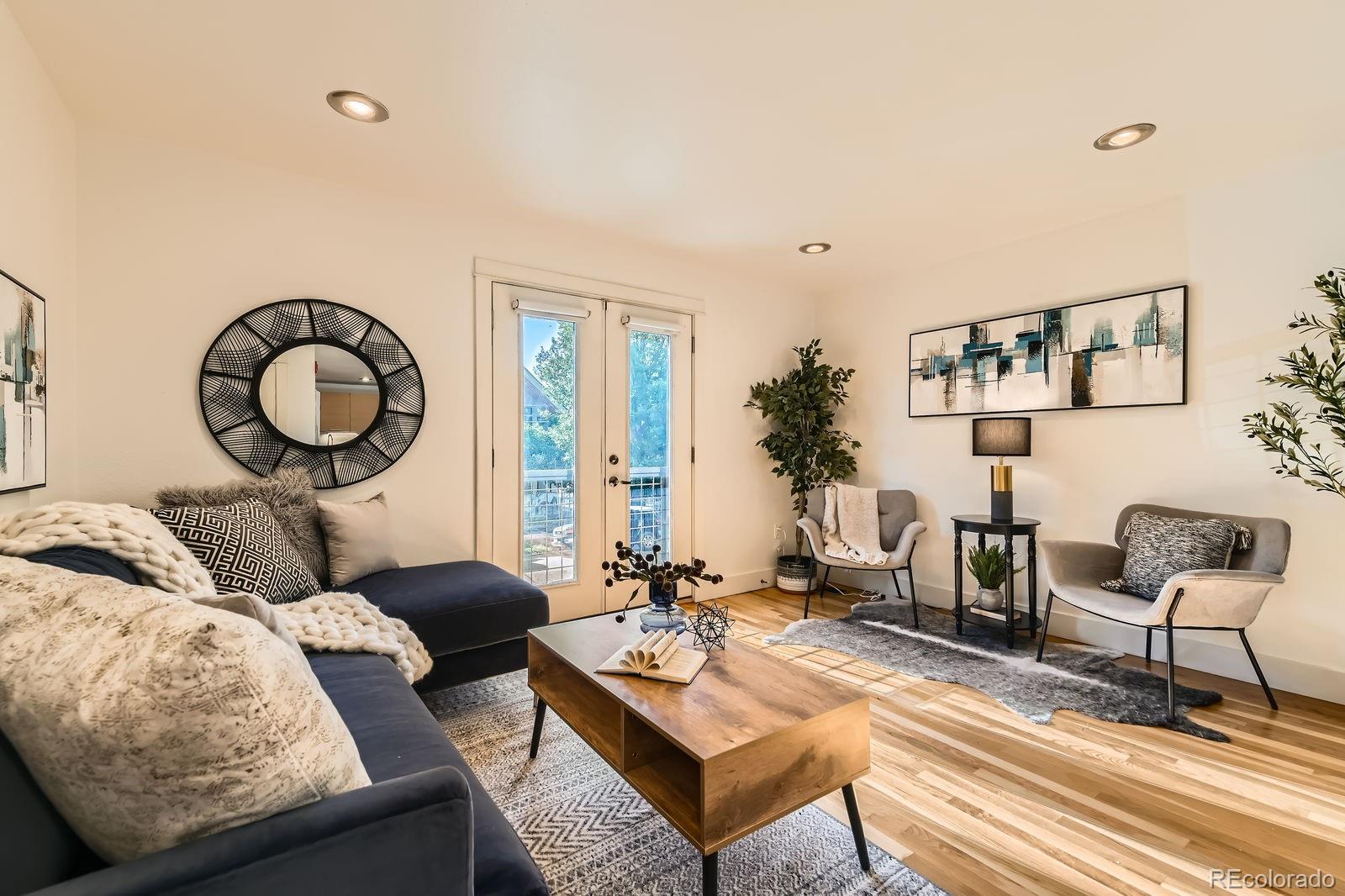 MLS Image #2 for 2837  vallejo street 102,denver, Colorado
