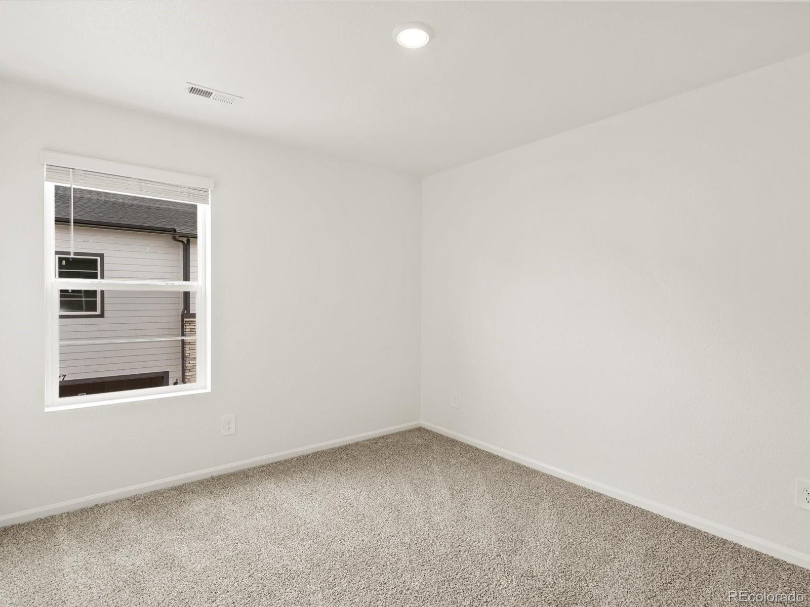 MLS Image #18 for 21074 e 65th drive,aurora, Colorado