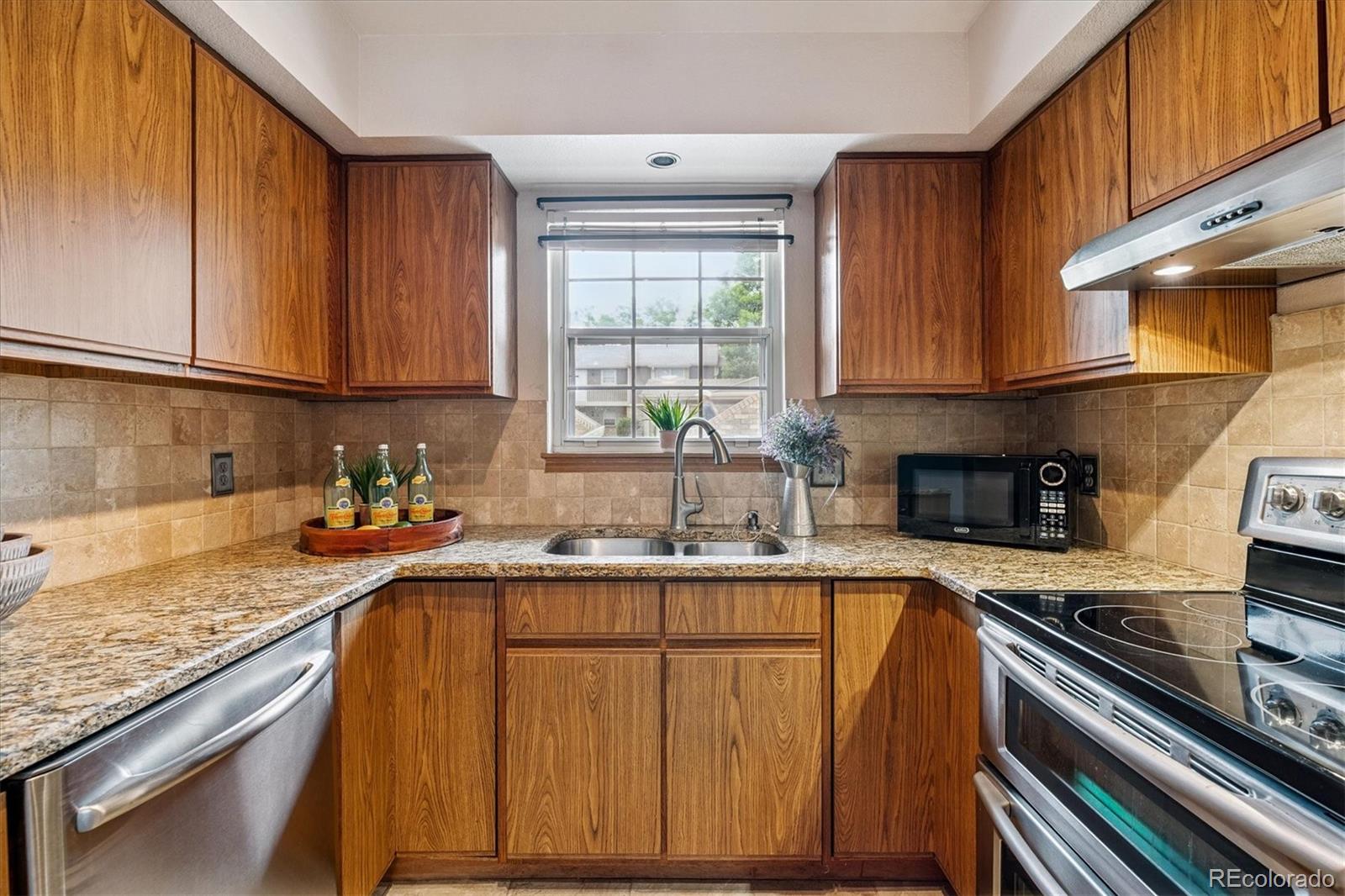 MLS Image #12 for 2710 e otero place,centennial, Colorado
