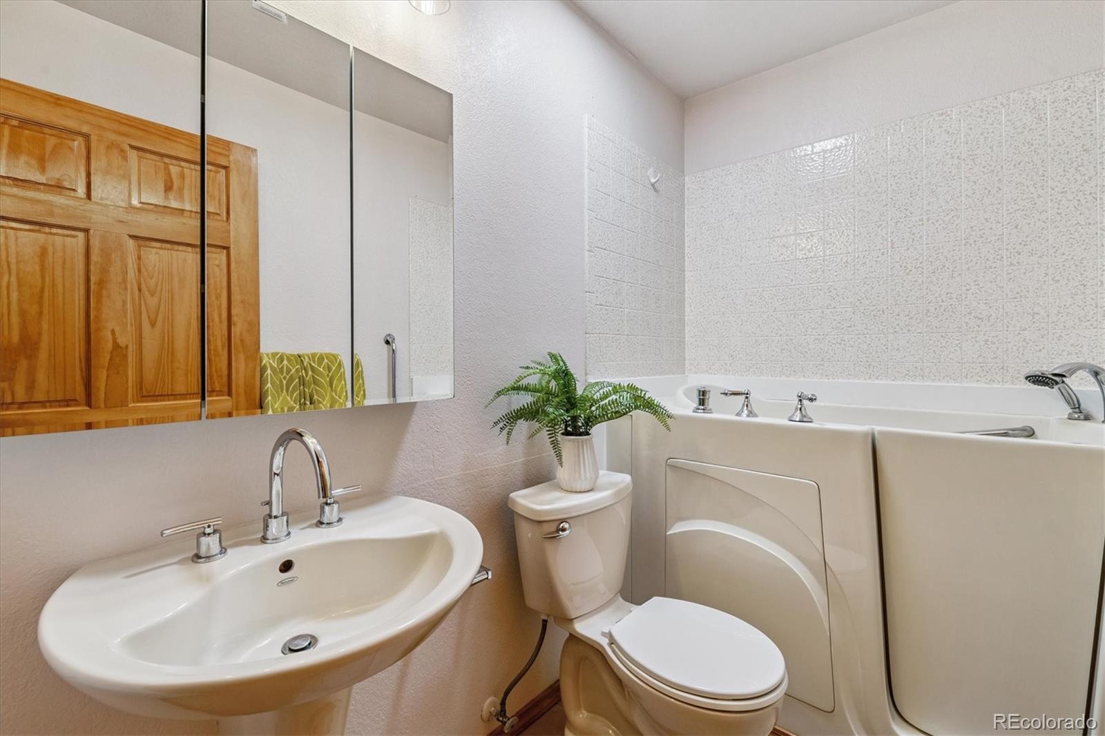 MLS Image #21 for 2710 e otero place,centennial, Colorado
