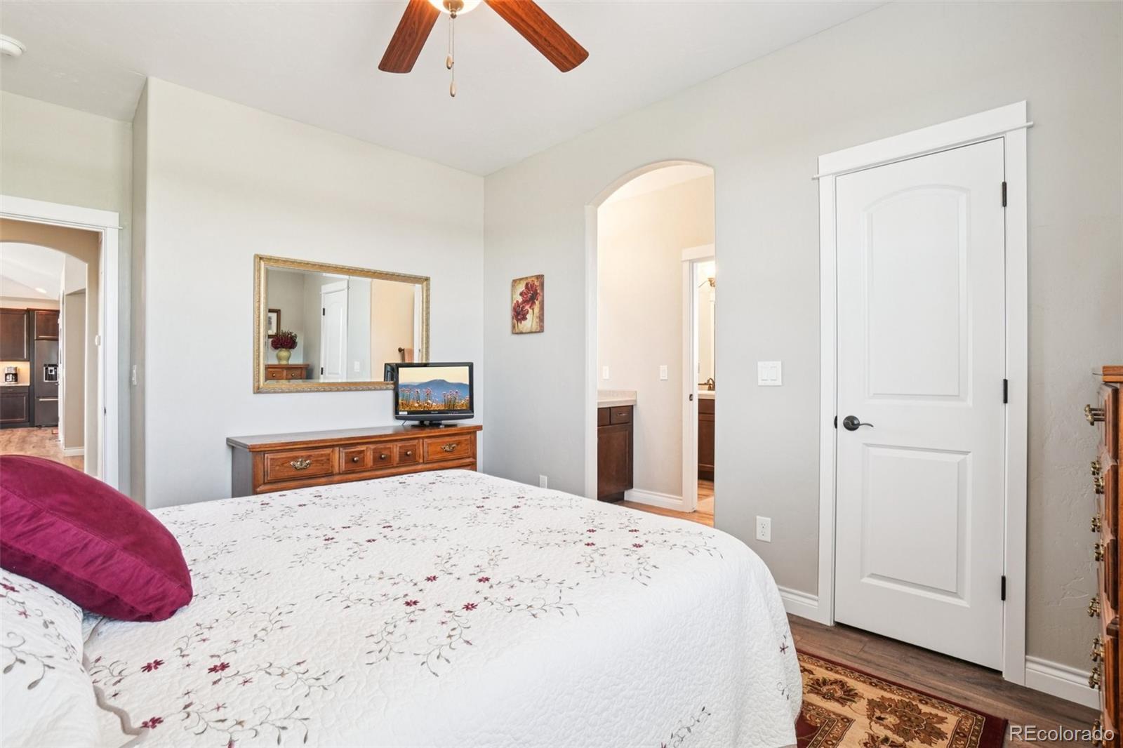 MLS Image #27 for 970  promontory circle,elizabeth, Colorado