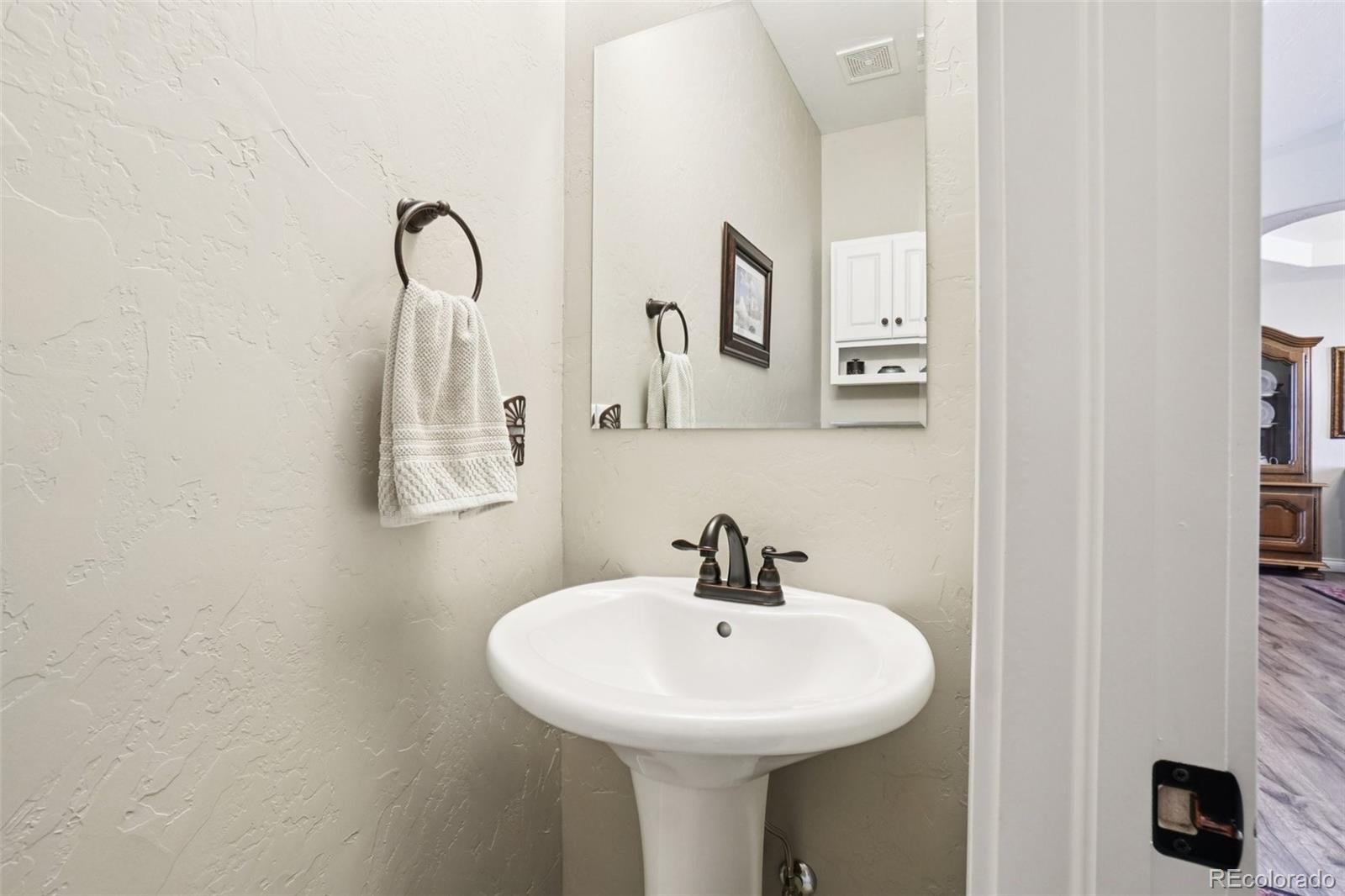 MLS Image #28 for 970  promontory circle,elizabeth, Colorado