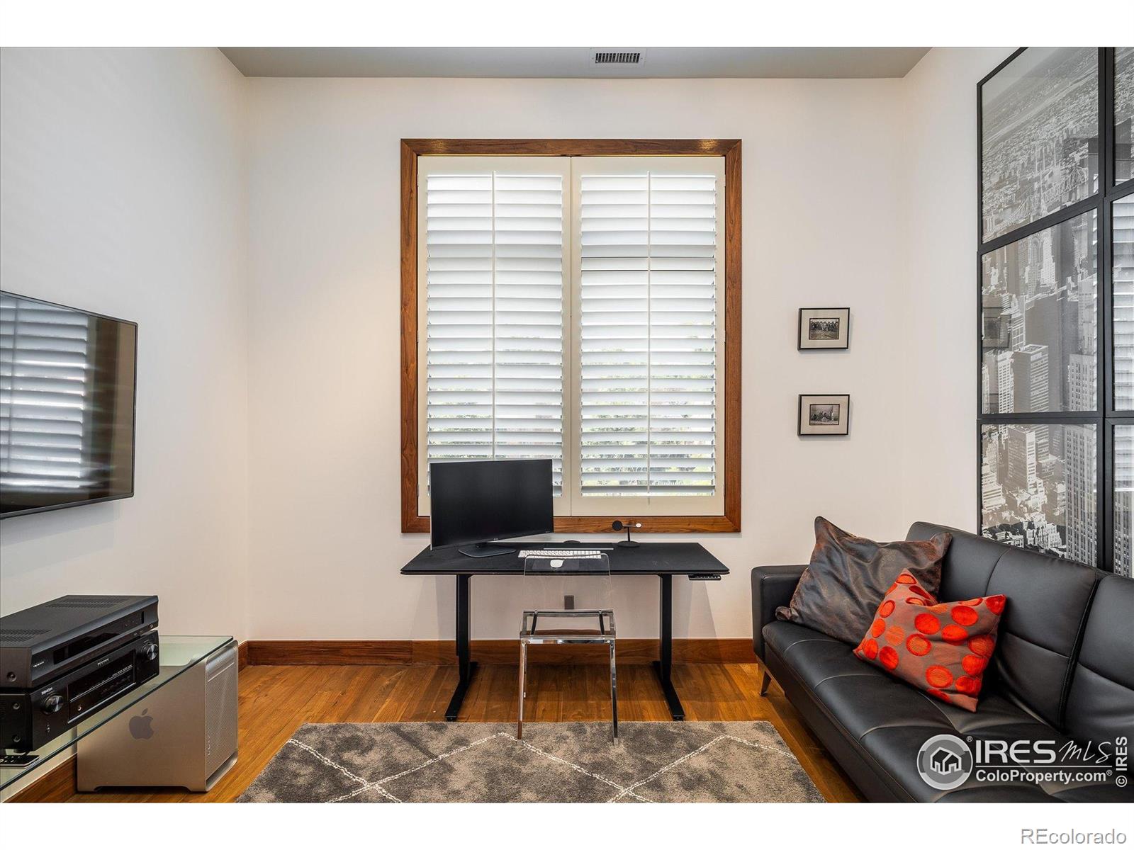 MLS Image #17 for 820  pearl street,boulder, Colorado