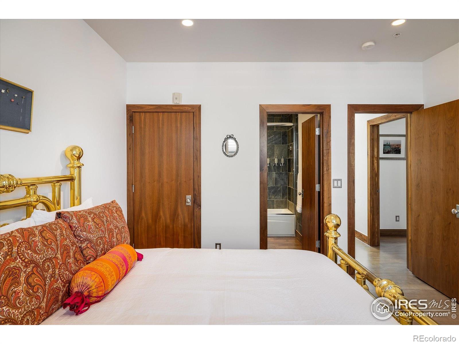 MLS Image #27 for 820  pearl street,boulder, Colorado