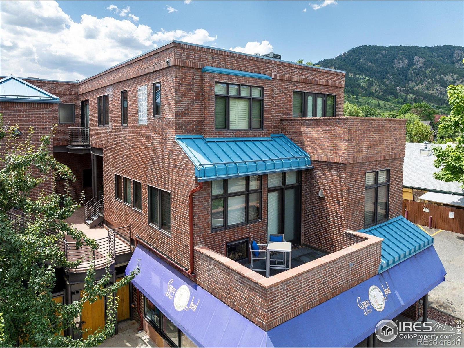 MLS Image #31 for 820  pearl street,boulder, Colorado