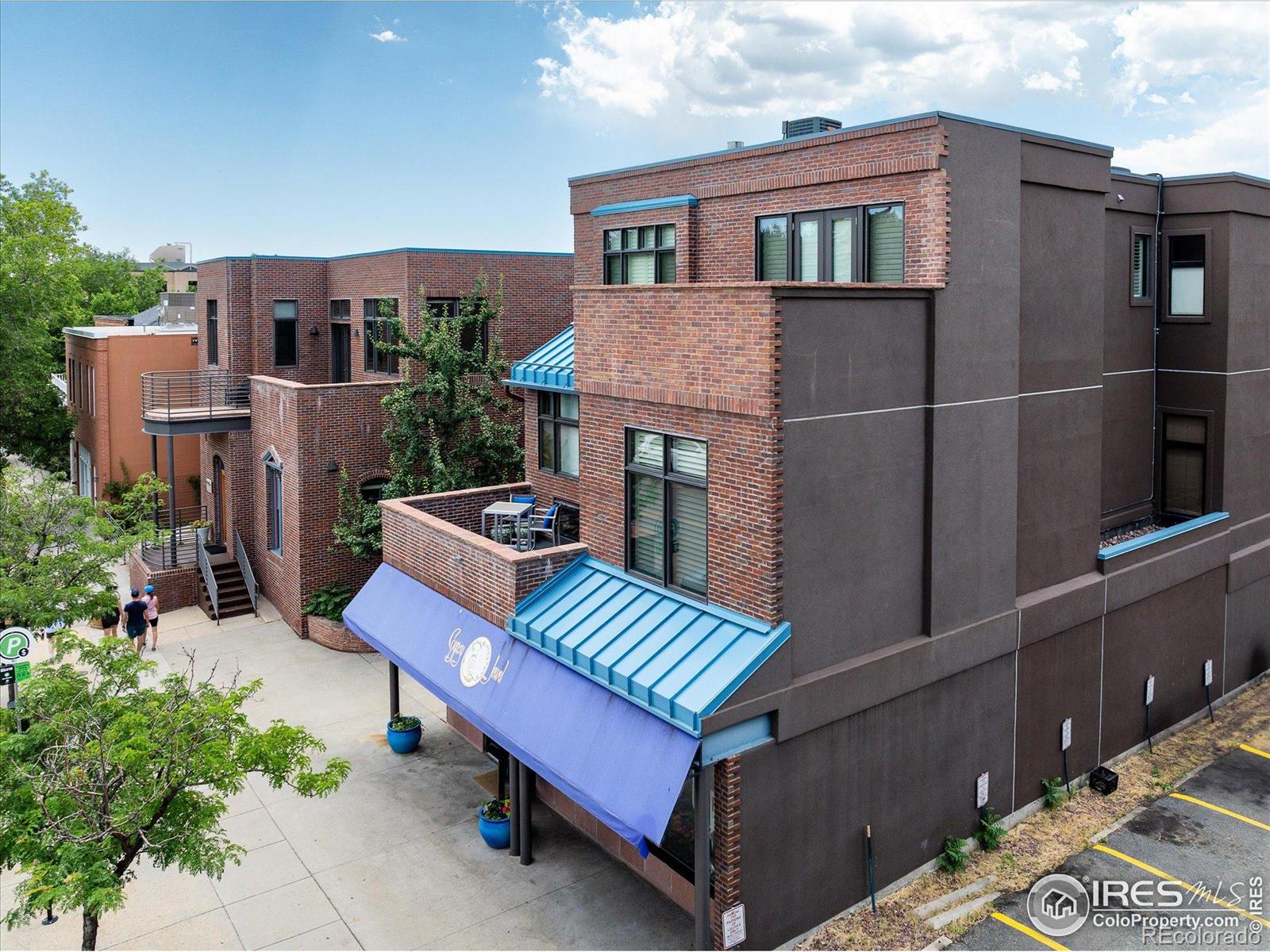 MLS Image #32 for 820  pearl street,boulder, Colorado