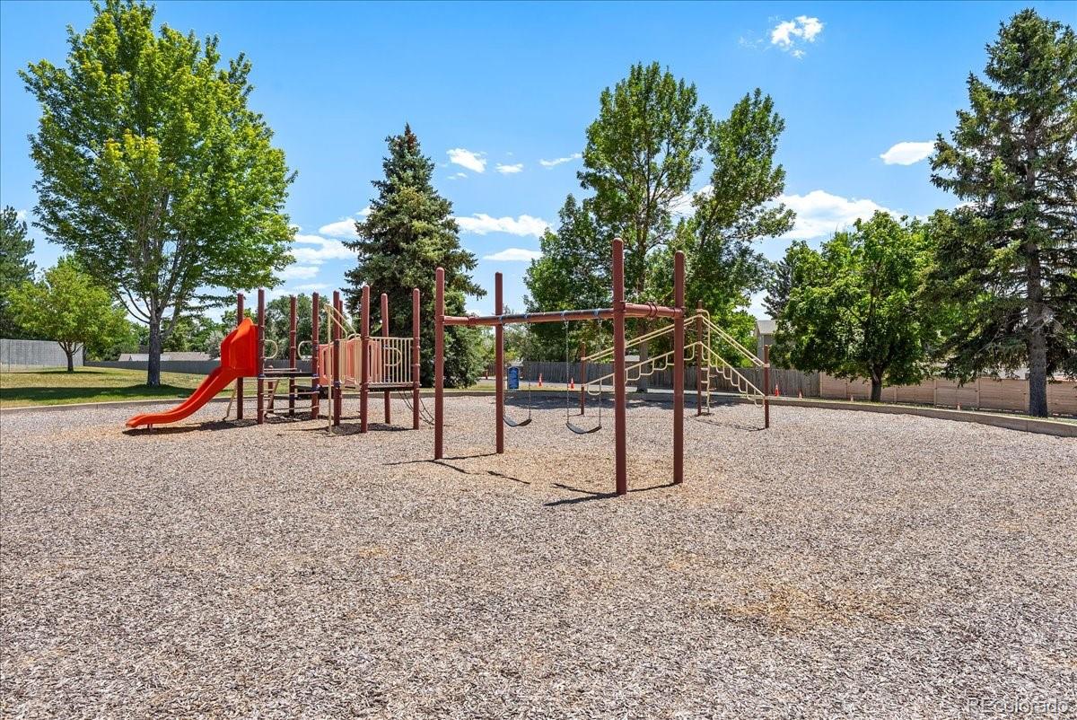 MLS Image #26 for 4351 s evanston court,aurora, Colorado
