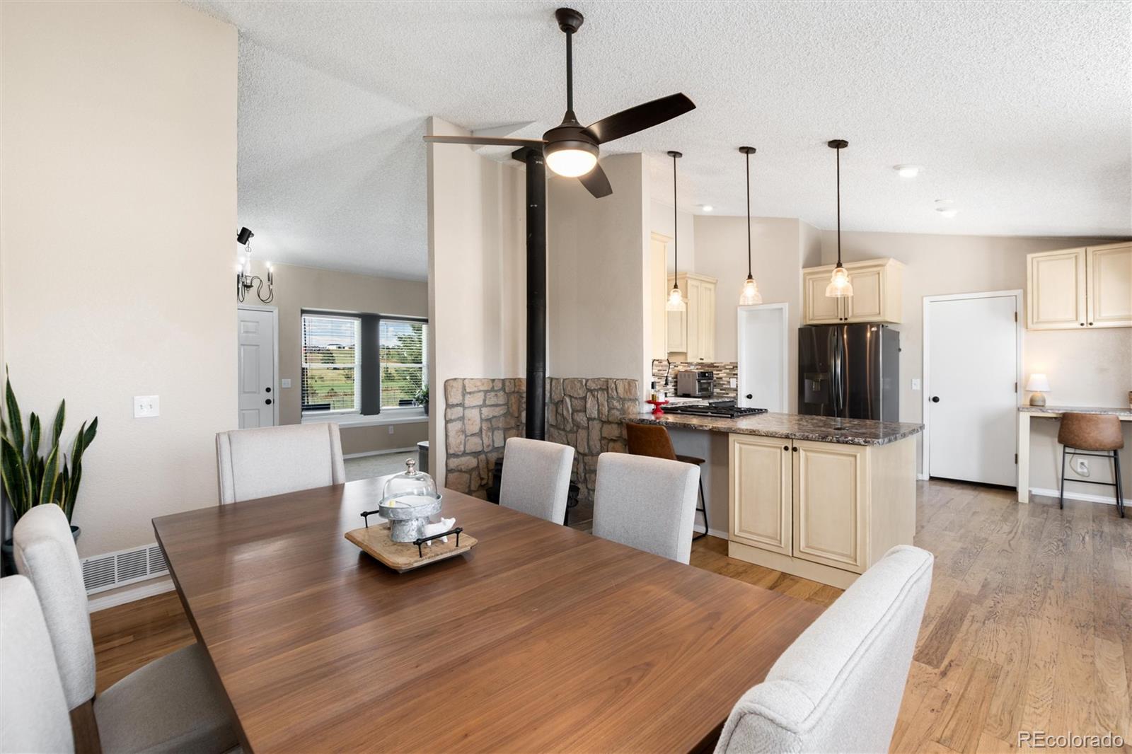 MLS Image #13 for 8804  lariat loop,elizabeth, Colorado