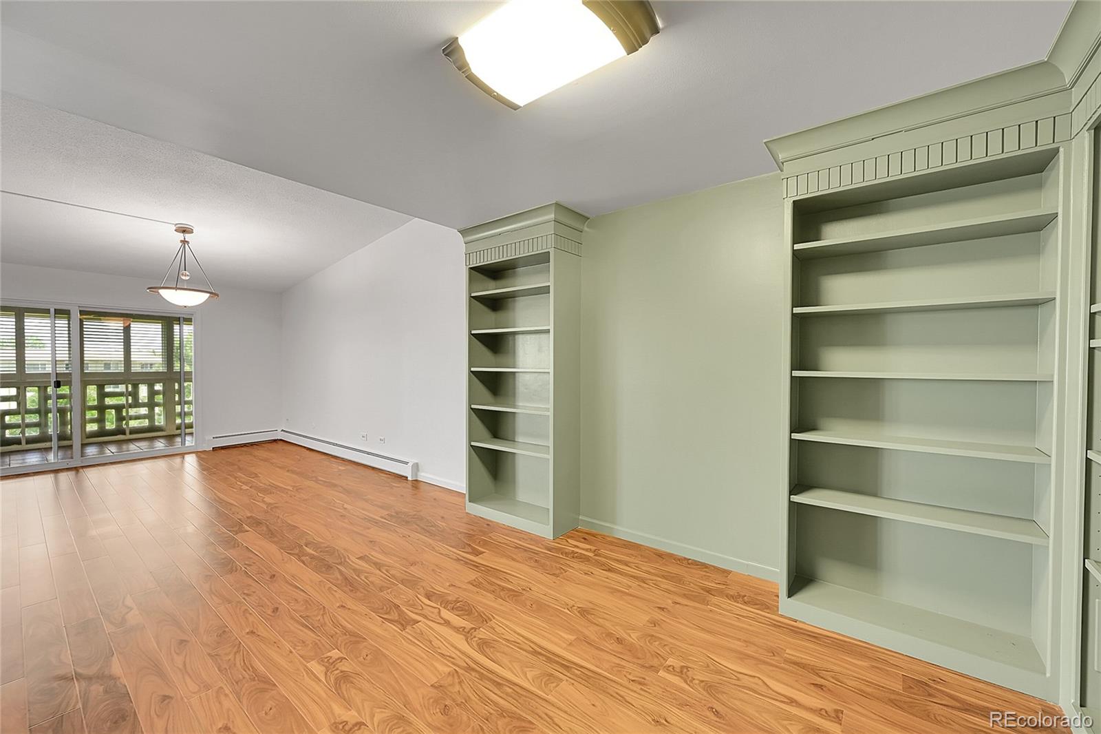 MLS Image #16 for 645 s alton way,denver, Colorado