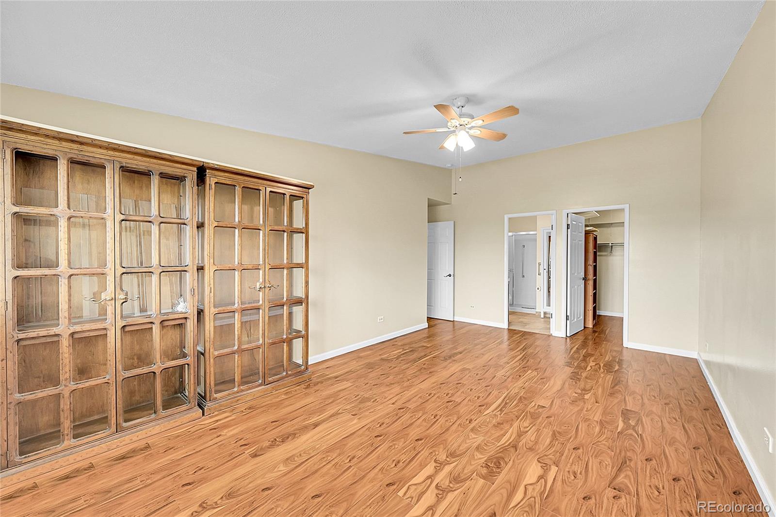 MLS Image #22 for 645 s alton way,denver, Colorado