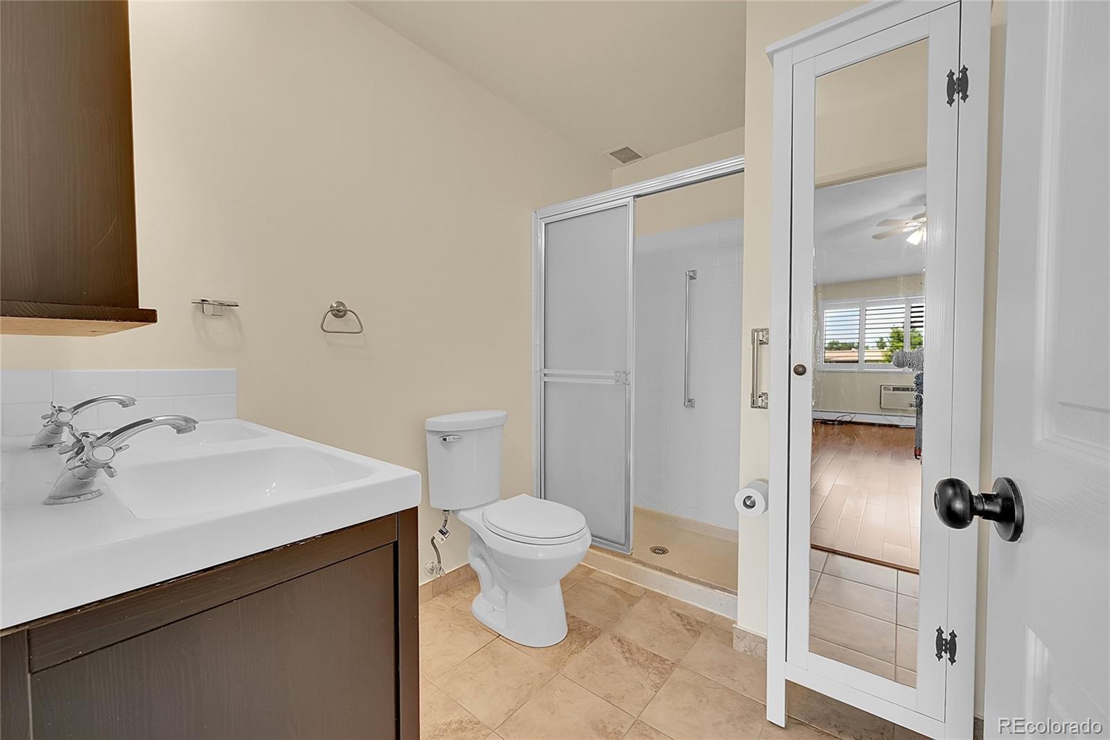 MLS Image #25 for 645 s alton way,denver, Colorado