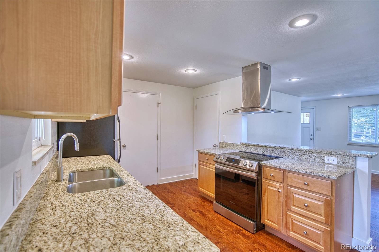 MLS Image #10 for 1417  frontier street,longmont, Colorado
