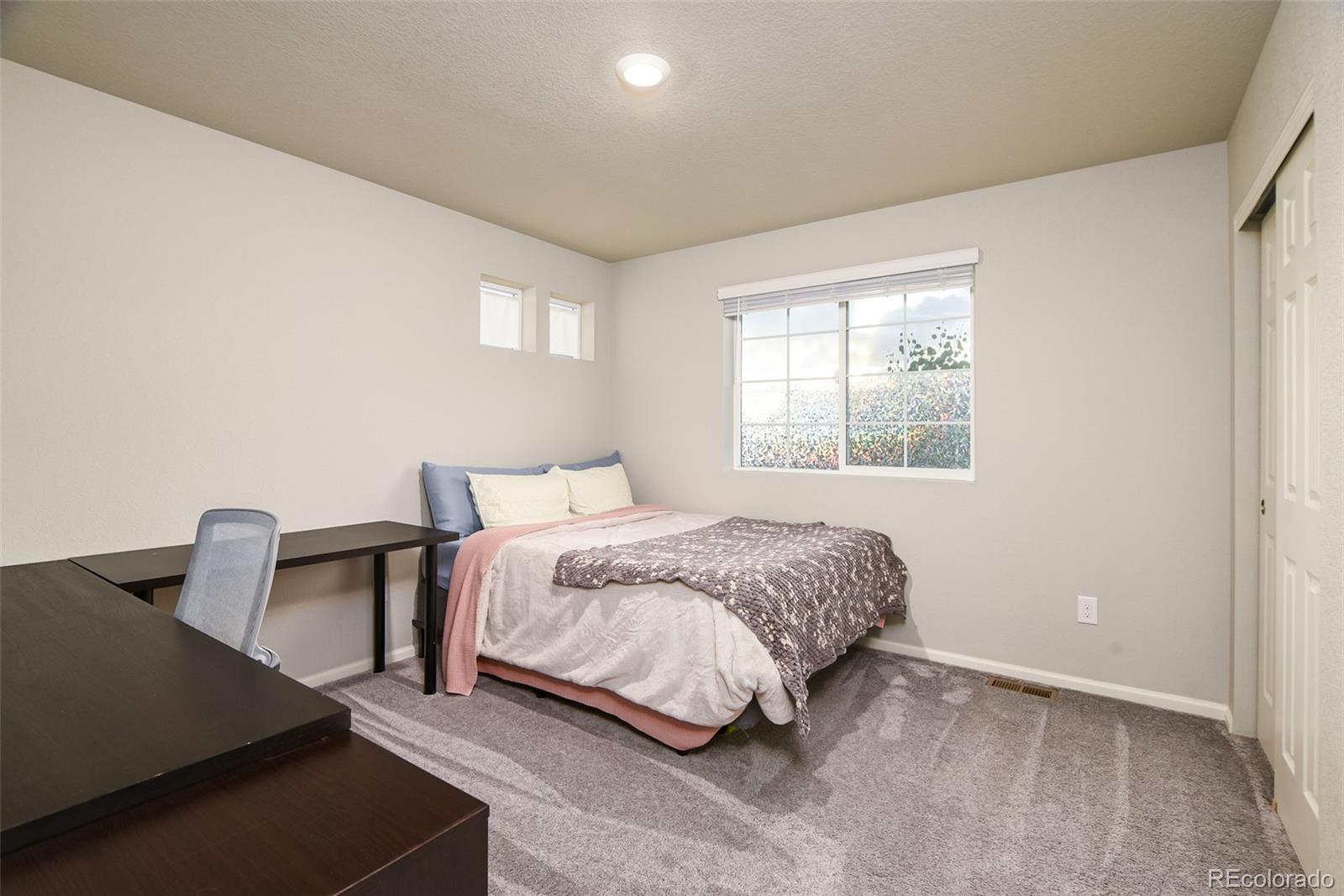 MLS Image #18 for 213 s old hammer court,aurora, Colorado