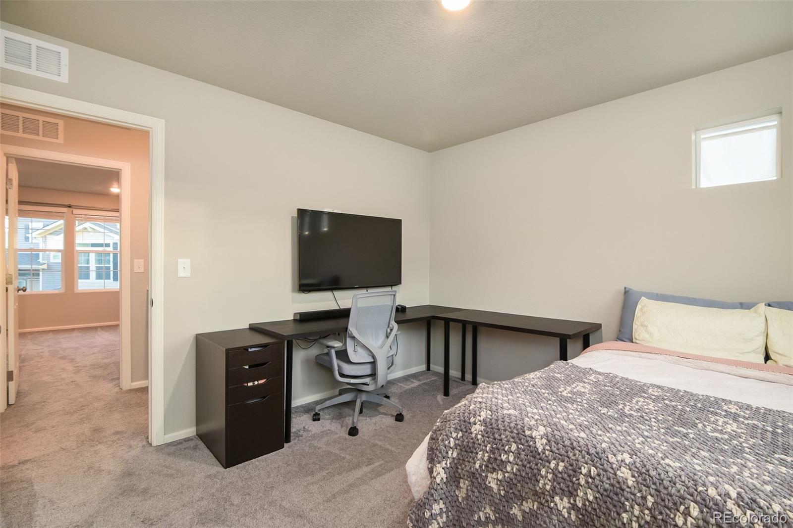 MLS Image #19 for 213 s old hammer court,aurora, Colorado