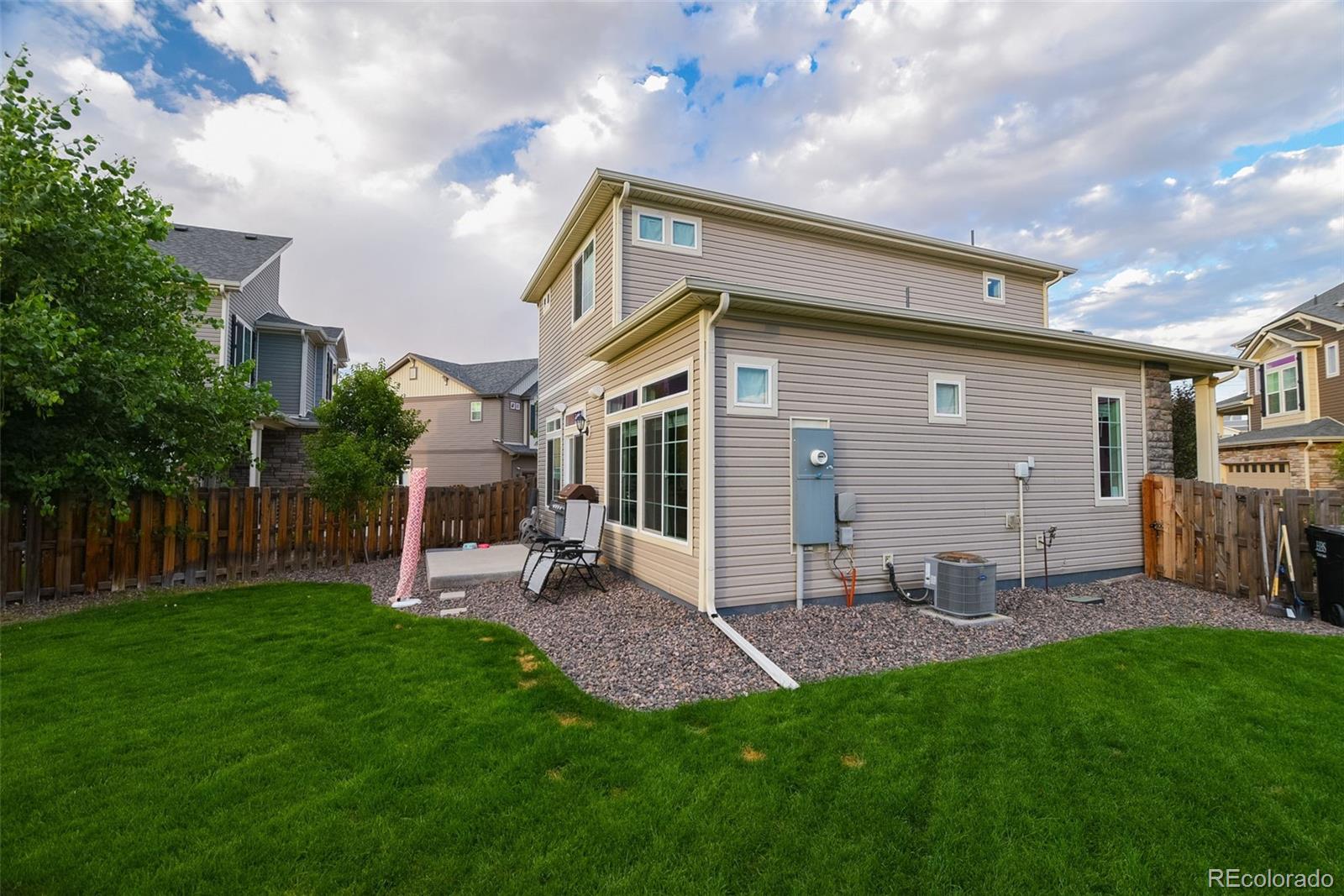 MLS Image #24 for 213 s old hammer court,aurora, Colorado