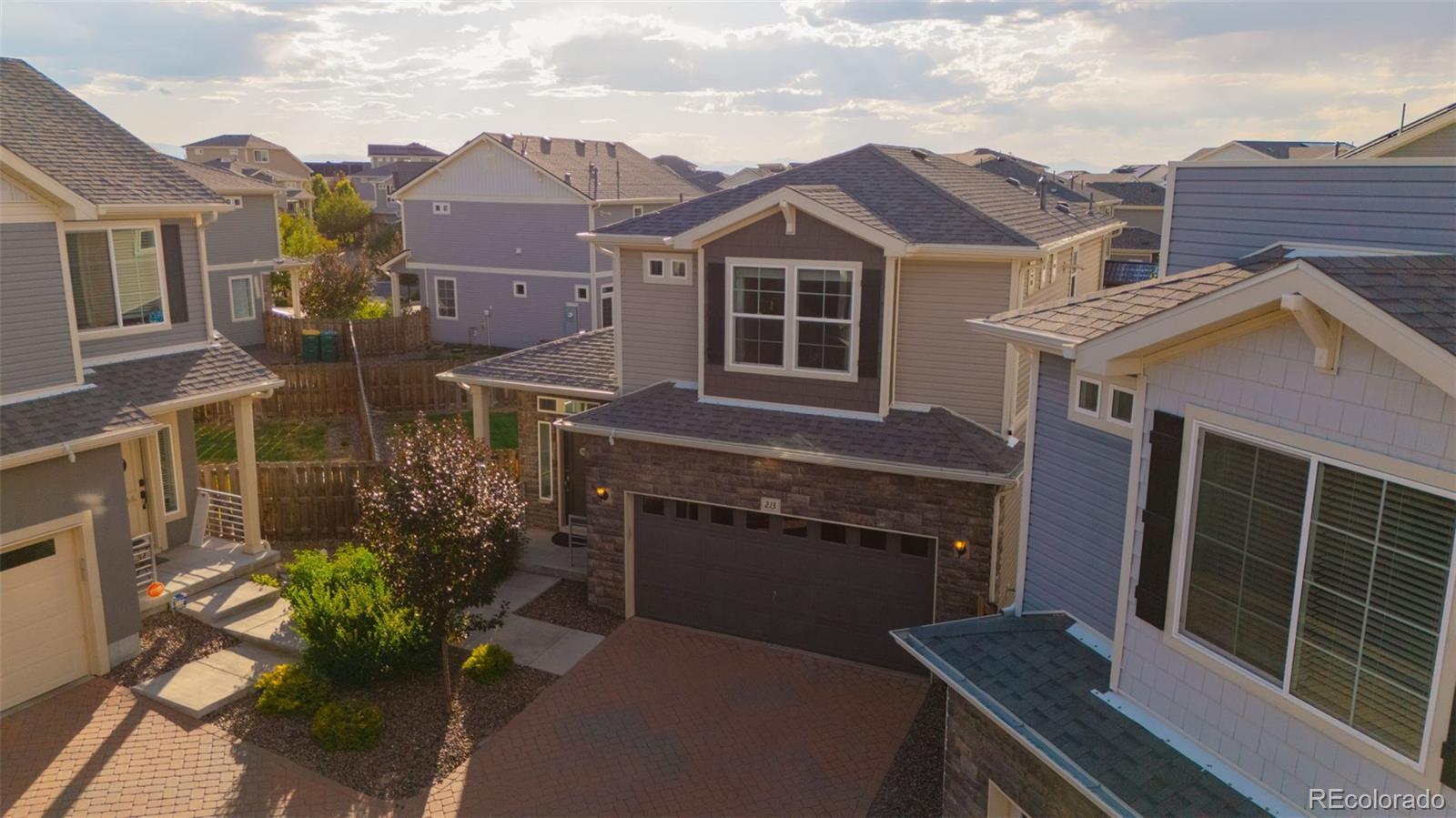 MLS Image #31 for 213 s old hammer court,aurora, Colorado