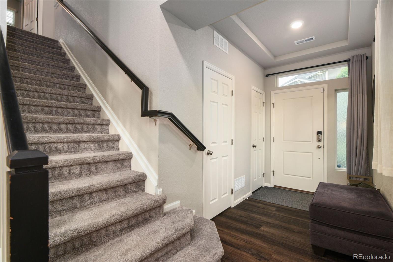 MLS Image #5 for 213 s old hammer court,aurora, Colorado