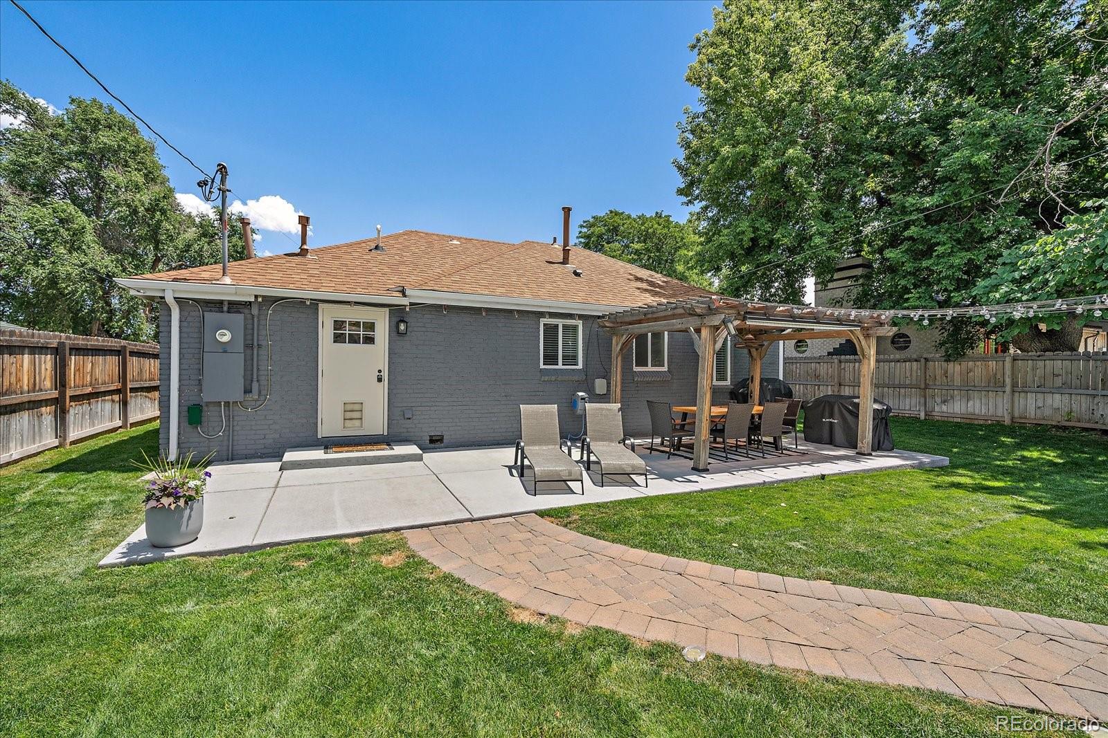 MLS Image #15 for 3015  holly street,denver, Colorado