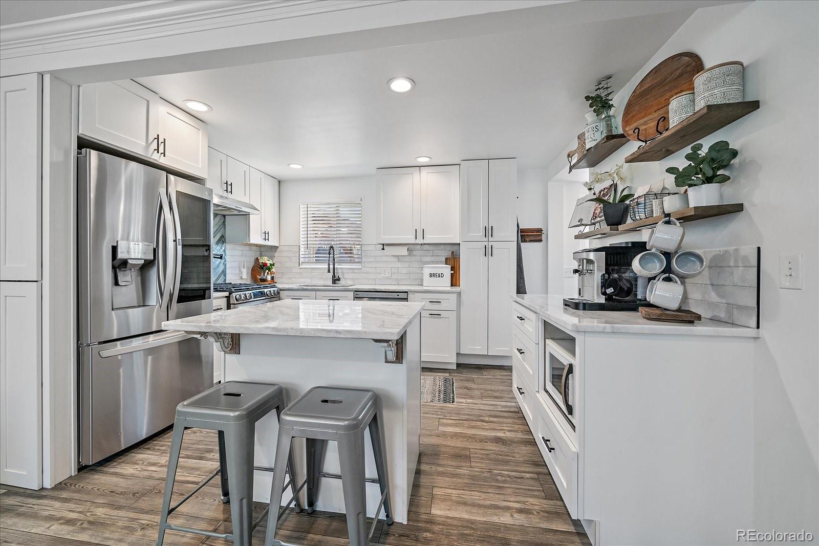 MLS Image #5 for 3015  holly street,denver, Colorado