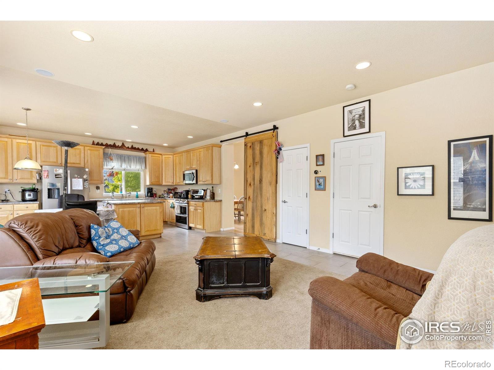 MLS Image #6 for 670  short court,dacono, Colorado
