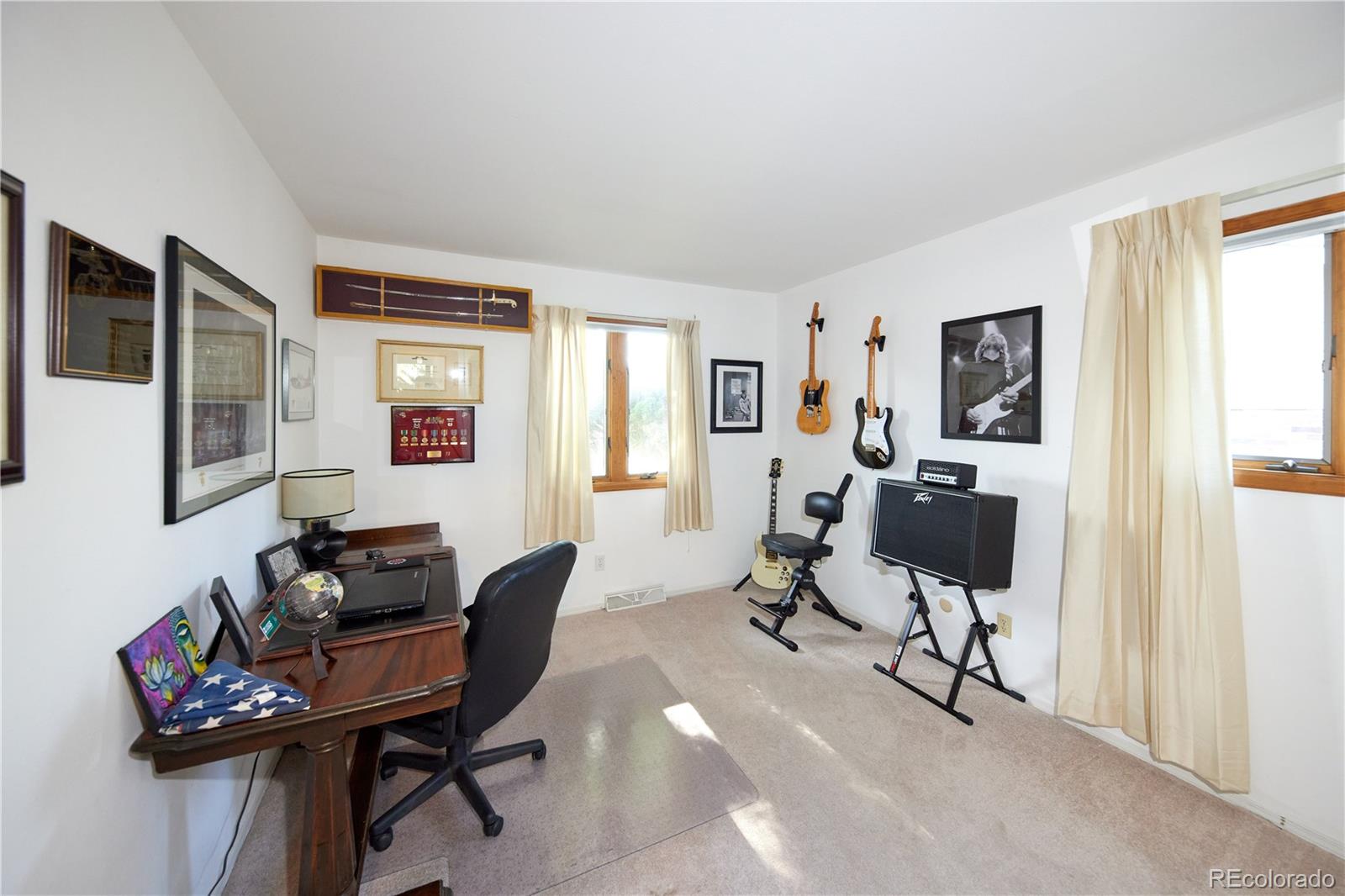 MLS Image #14 for 3820 s harlan street,denver, Colorado