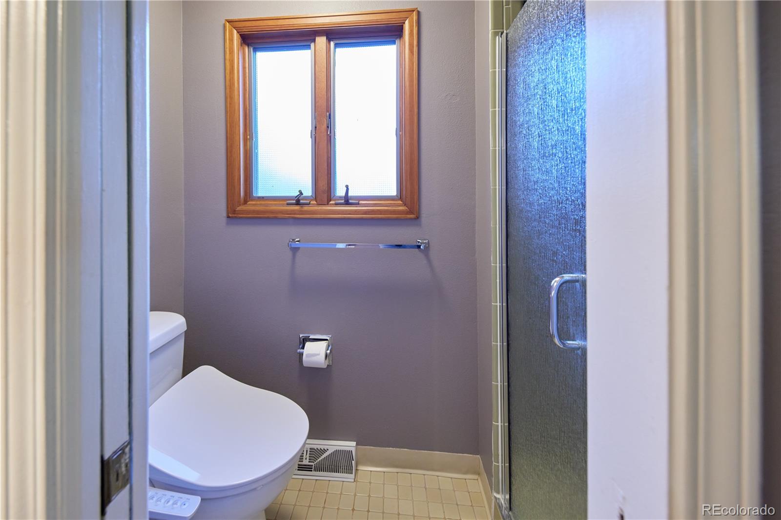 MLS Image #17 for 3820 s harlan street,denver, Colorado