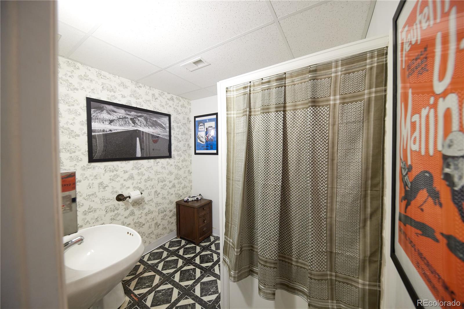 MLS Image #23 for 3820 s harlan street,denver, Colorado