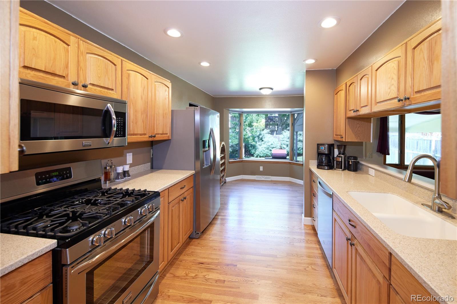 MLS Image #6 for 3820 s harlan street,denver, Colorado