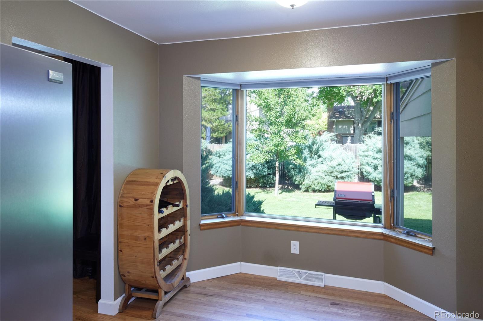 MLS Image #9 for 3820 s harlan street,denver, Colorado