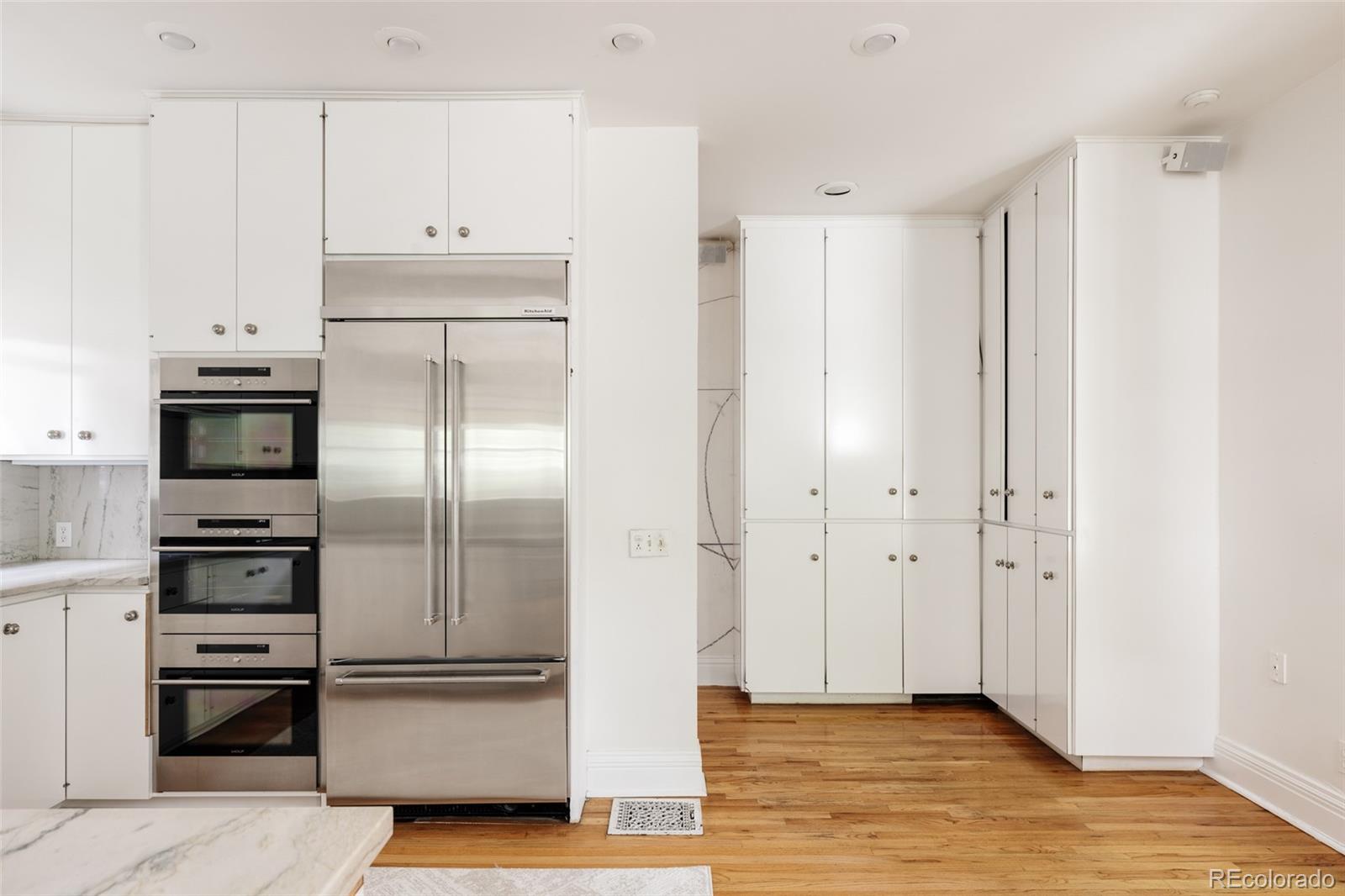 MLS Image #15 for 1315 n high street,denver, Colorado